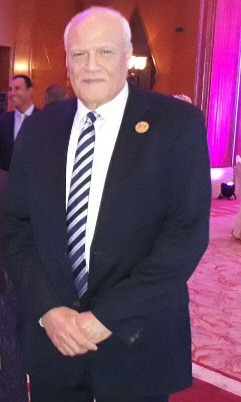  President of the Arab Open University Abdel Hay Ebeid