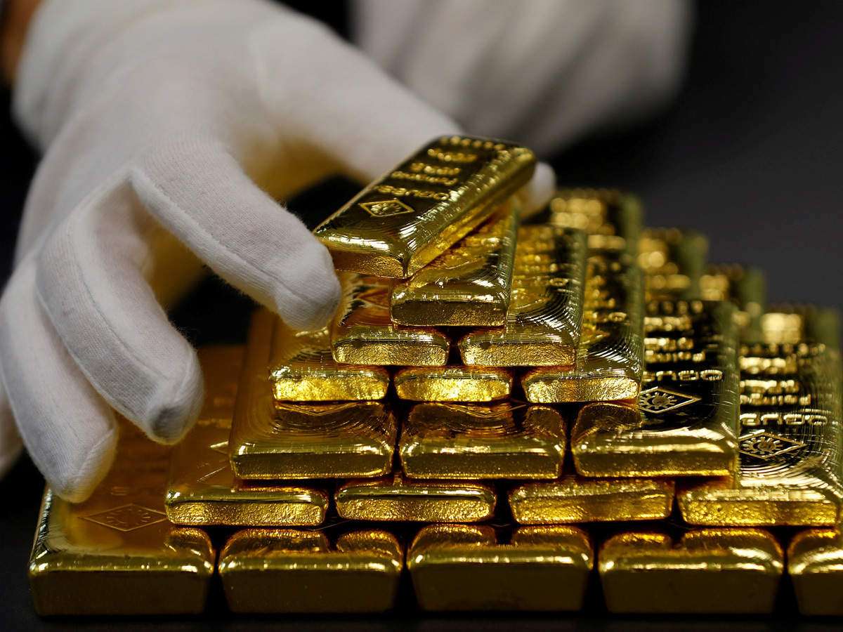 Gold Prices Fall as Demand for Safe Haven Evaporates