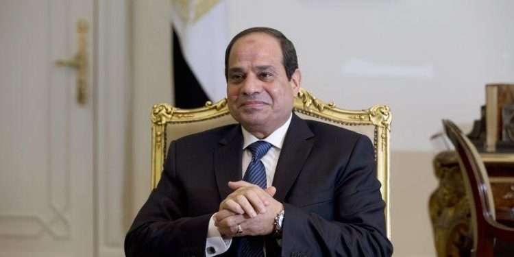 Sisi Receives Credentials of 15 Ambassadors to Egypt