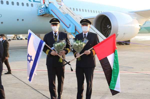 1st UAE Passenger Plan Lands in Tel Aviv Airport