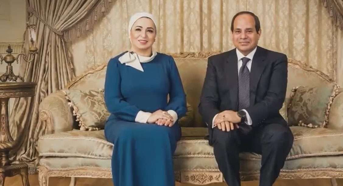 Sisi, First Lady Greet Egyptians, Army On 10th Of Ramadan Victory ...