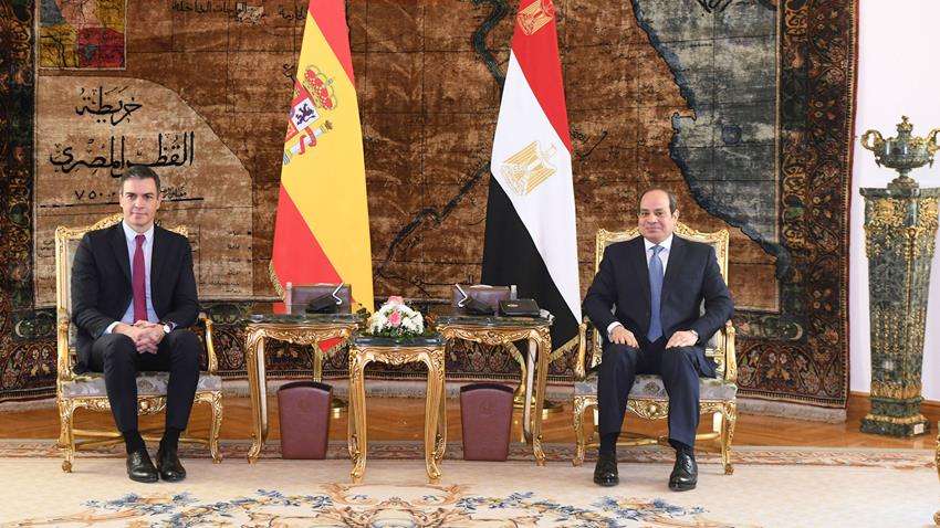 In Pics: Sisi, Spain's Premier Hold Talks in Cairo